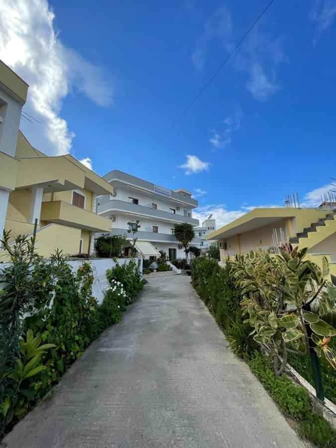 Hola Rooms Ksamil Buitenkant foto