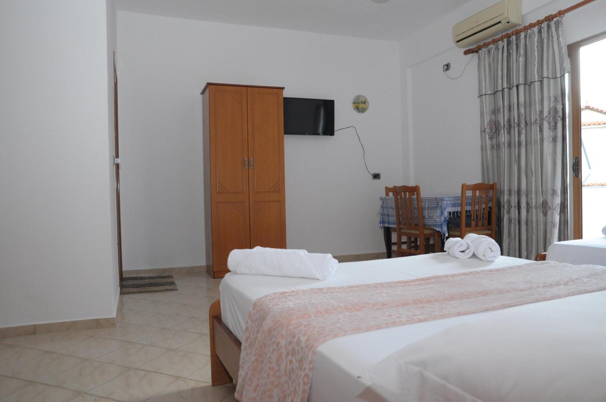 Hola Rooms Ksamil Buitenkant foto