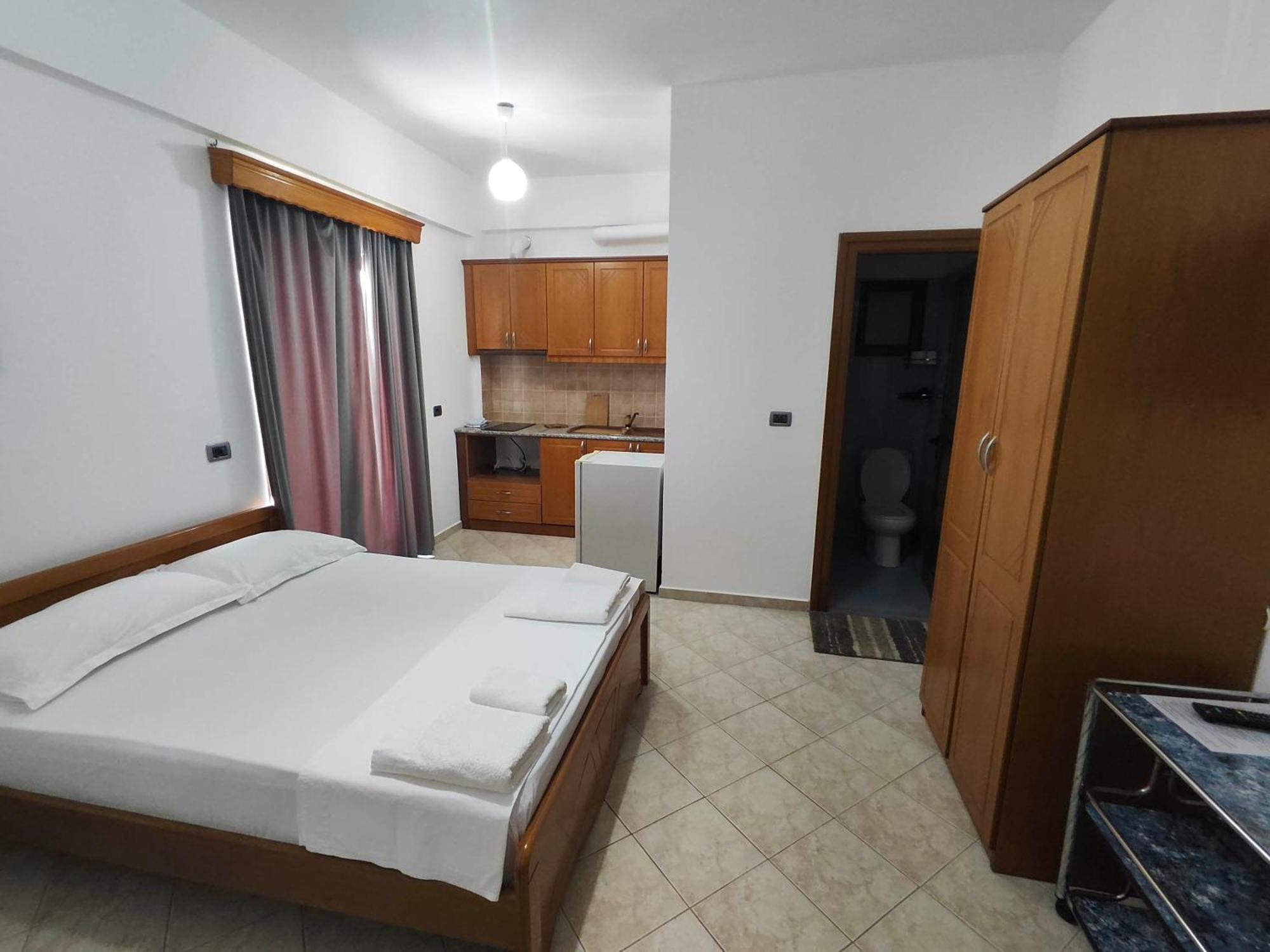 Hola Rooms Ksamil Buitenkant foto